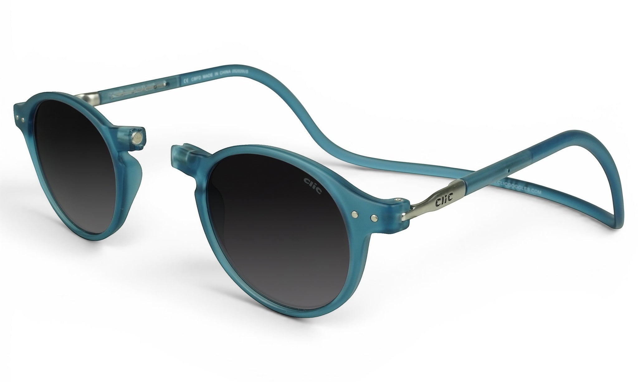 Sun_Reader_Brooklyn_Jean_Blue_Side.jpg